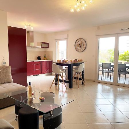 Tres Bel Appartement -Residence Avec Piscine Sur Le Toit Et Vue Panoramique Saint-Raphaël Екстериор снимка