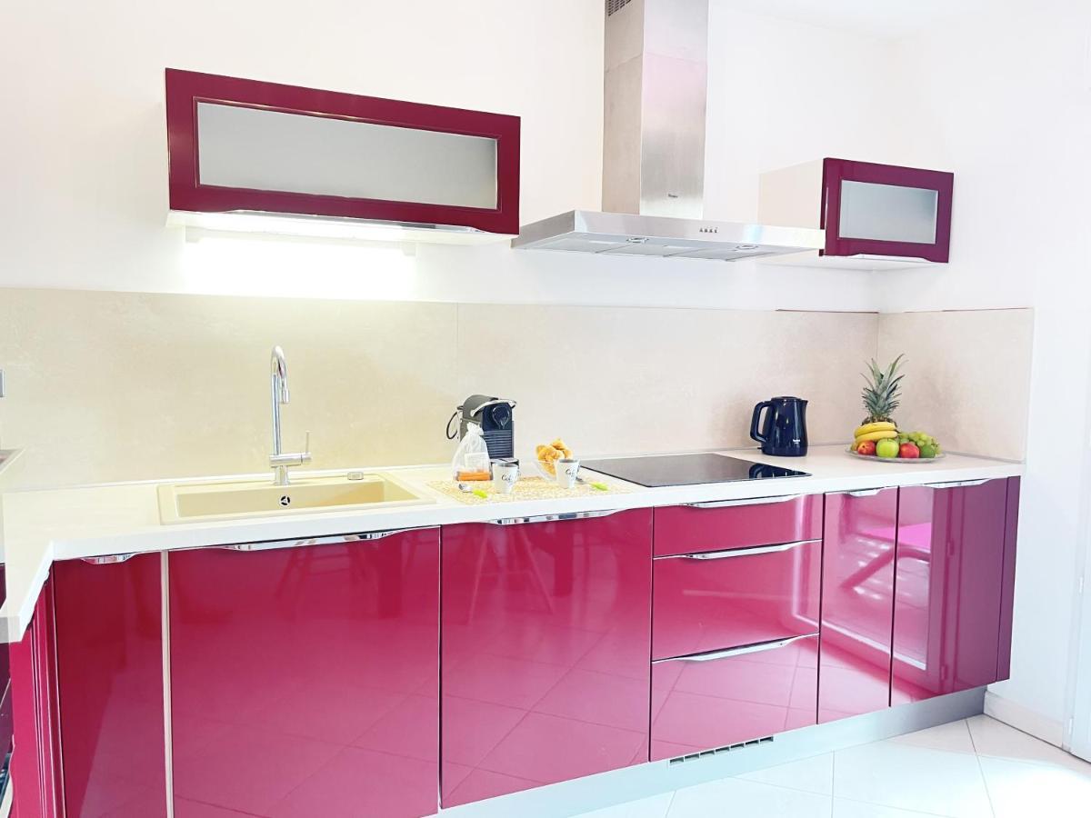 Tres Bel Appartement -Residence Avec Piscine Sur Le Toit Et Vue Panoramique Saint-Raphaël Екстериор снимка